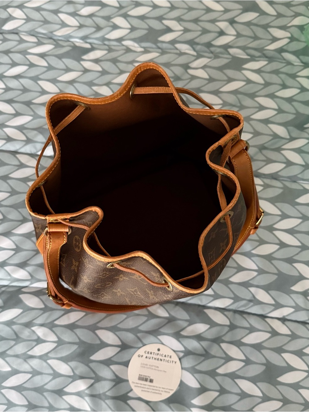 Louis Vuitton Monogram Noe - Picture 4 of 11